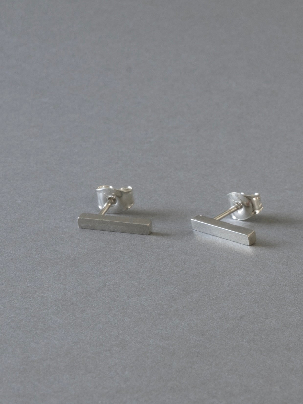 Suomalainen korumuotoilu | käsityö | kotimainen hopeakoru