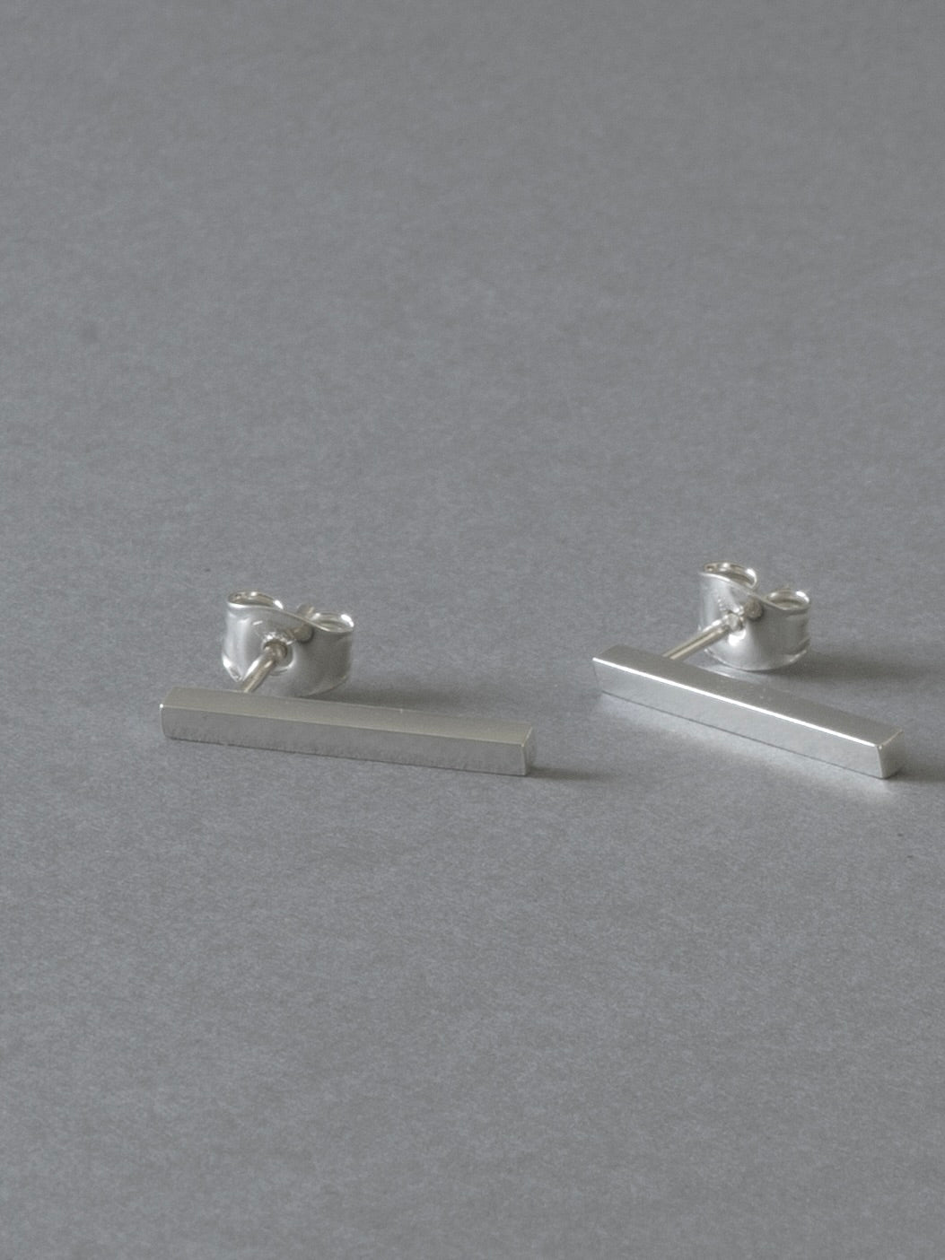 Suomalainen korumuotoilu | käsityö | kotimainen hopeakoru