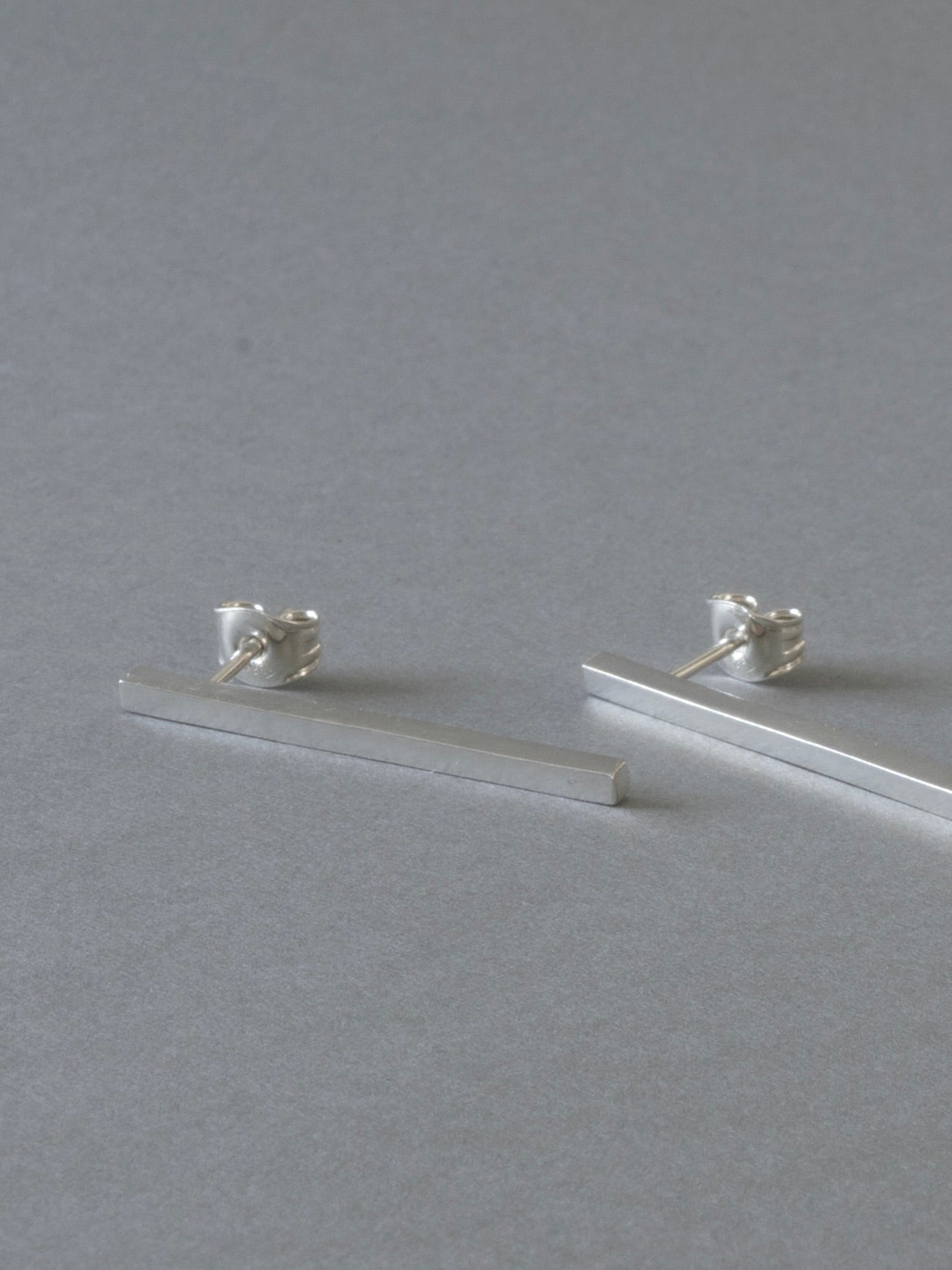 Suomalainen korumuotoilu | käsityö | kotimainen hopeakoru