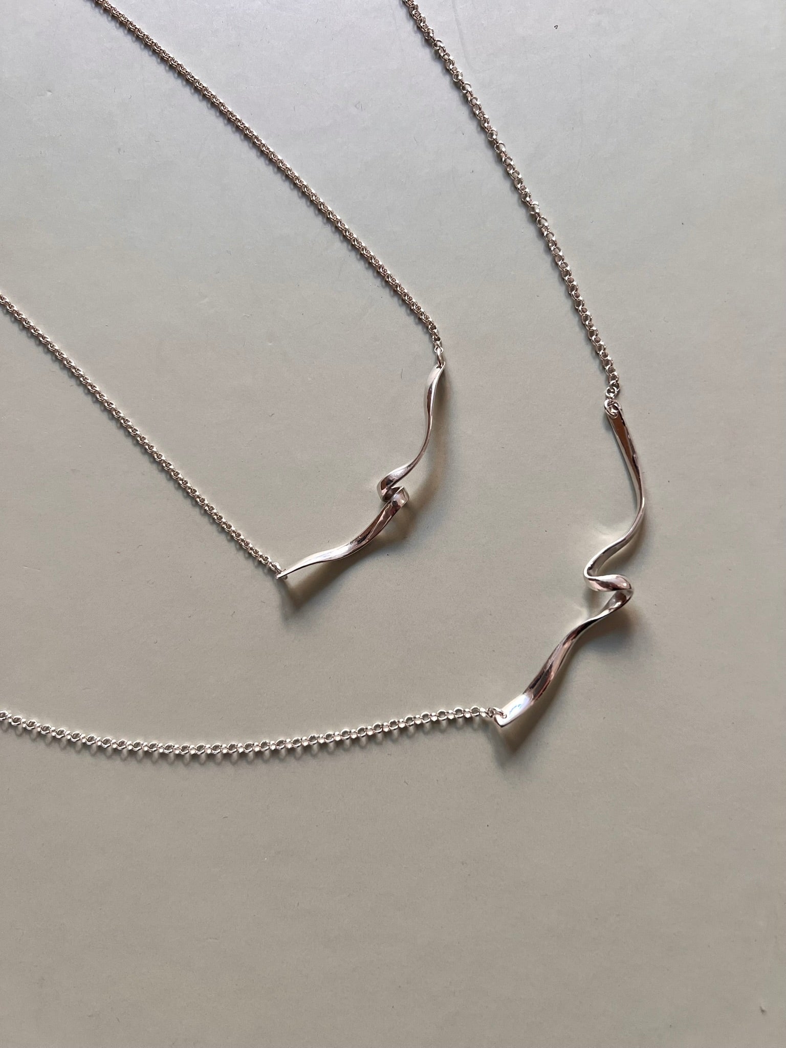 Symphony necklace